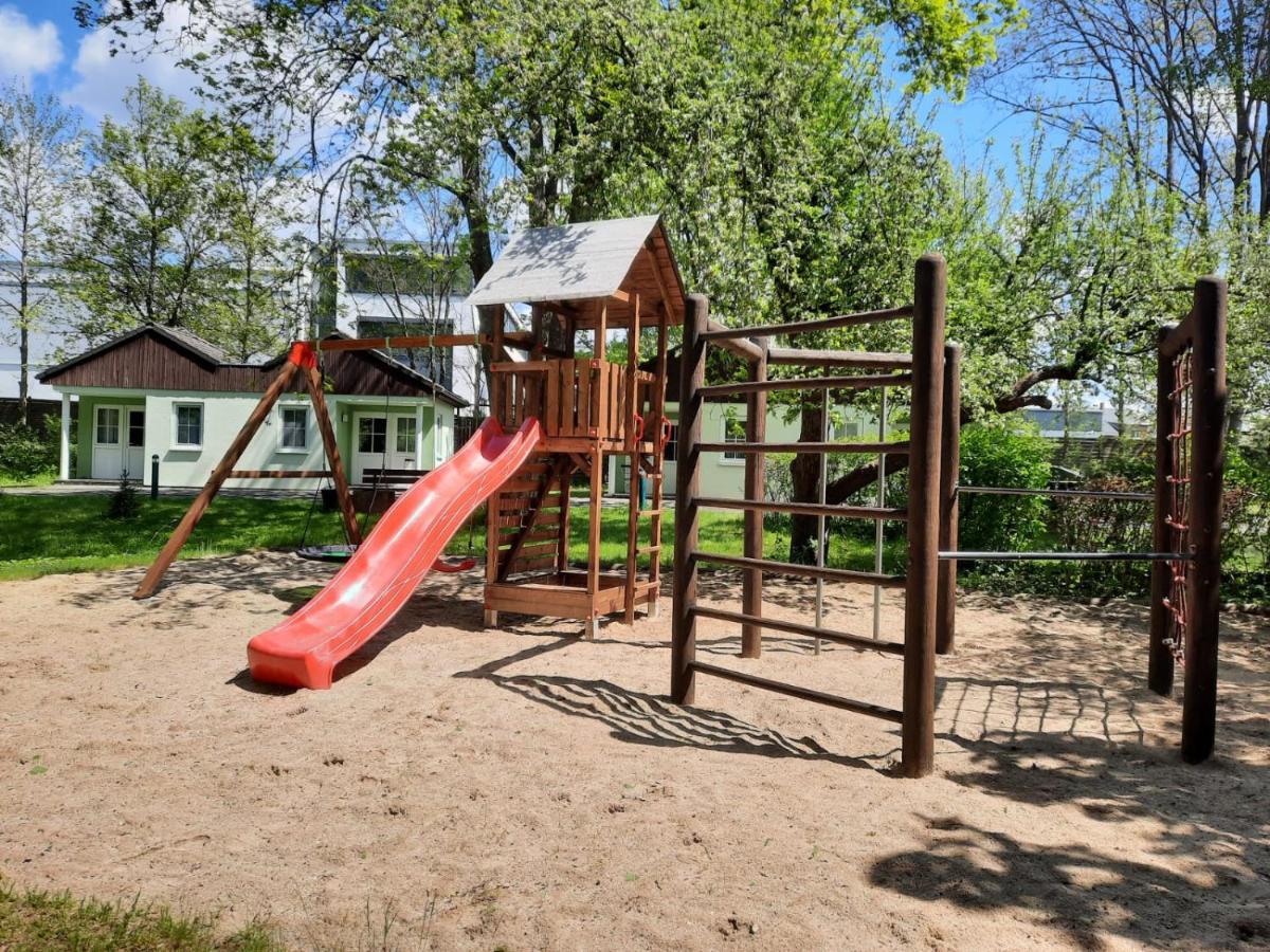 Jembo Park Hotel Ена Экстерьер фото